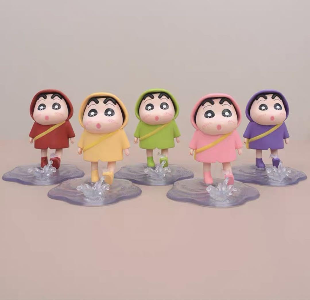 Amazon.co.jp: クレヨン しんちゃんレインコートフィギュア 水たまりを